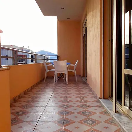 Terrazza Panoramica Mare E Montagne Орикум